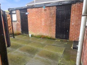 Photo 7- click for photo gallery